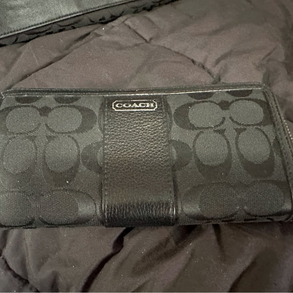 Matching Bag & Wallet - Picture 7 of 7